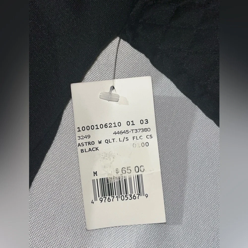 MGM Grand Quilted Long Sleeve Shirt - Picture 8 of 9